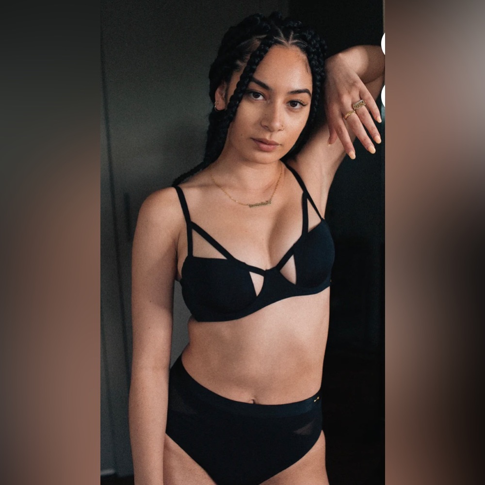 Silent Arrow ‘True Rad Girl’ bra UK 38DD